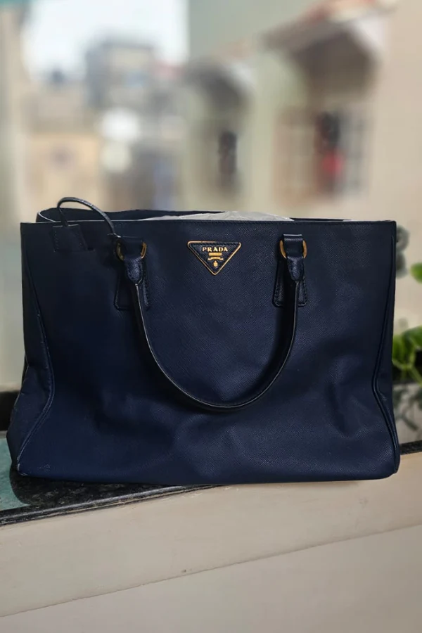 Prada Saffiano Lux Tote satchel - Image 3