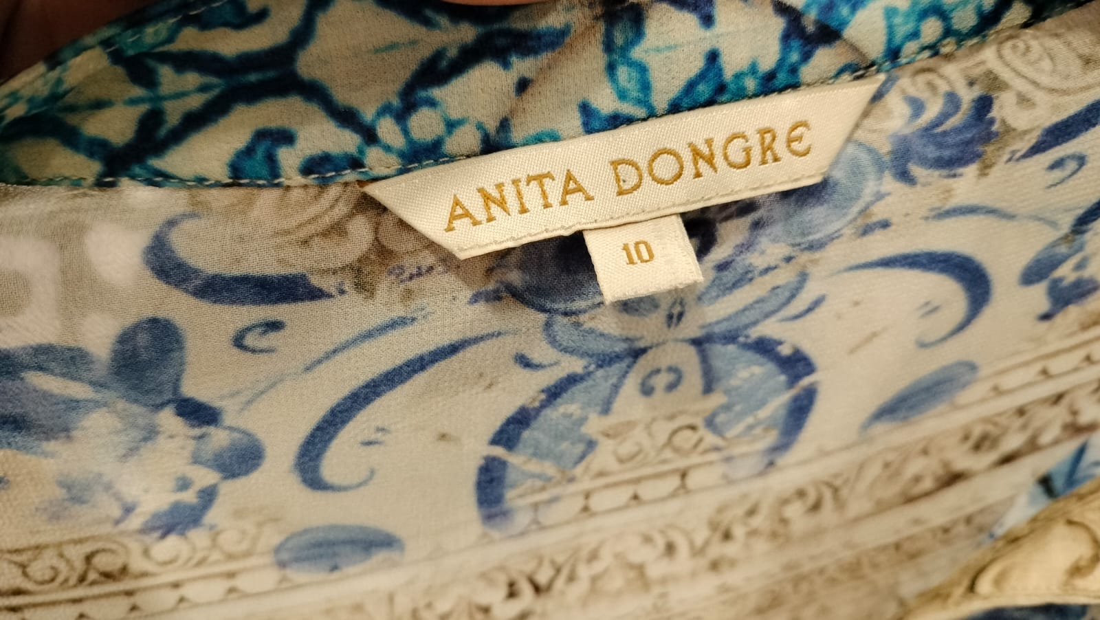 Printed Kurta Set by Anita Dongre - Image 4