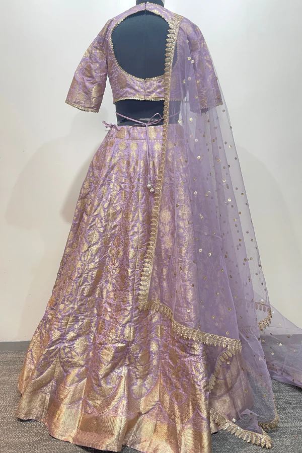 Purple banarsi lehenga set - Image 4
