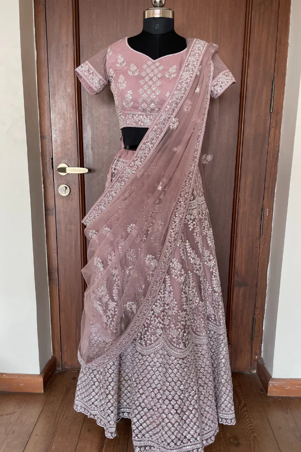 Dusky pink Lehenga set - Image 3