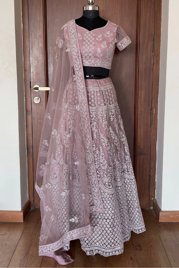 Dusky pink Lehenga set - Image 4