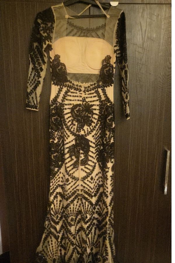 REYNU TAANDON GOWN - Image 2