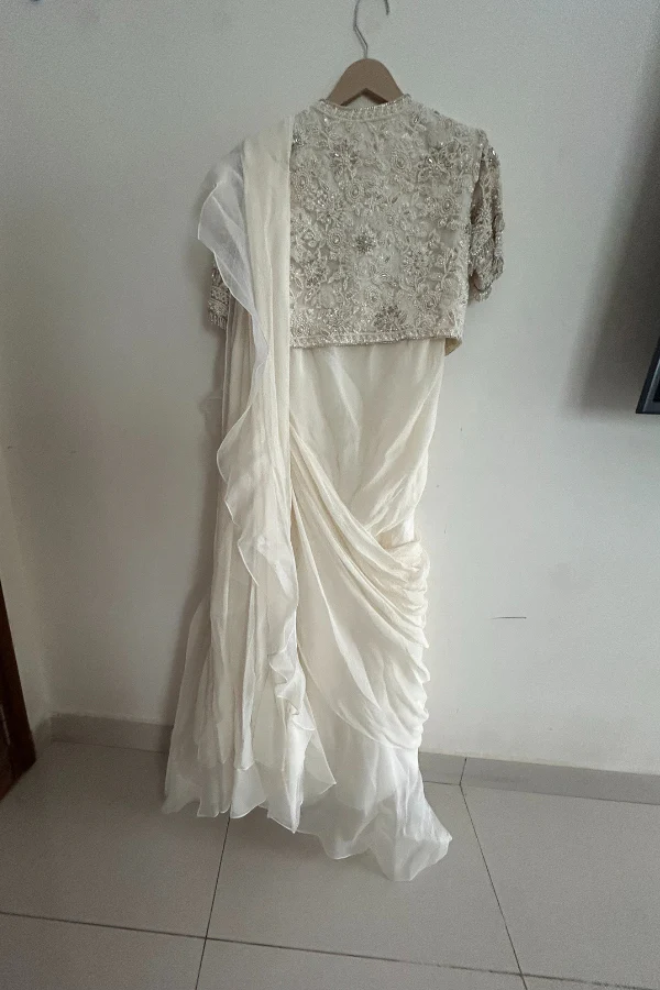 Ridhi mehra ivory pre draped saree - Image 3