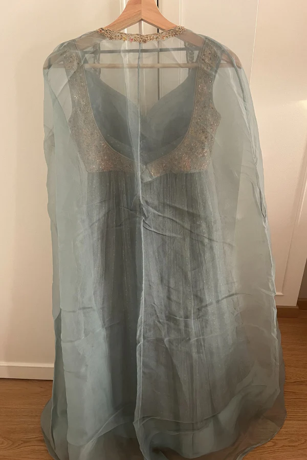 Ridhi Mehra Lehenga & cape set - Image 4