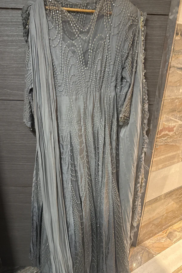 Ridhima Bhasin Grey ombre anarkali - Image 3
