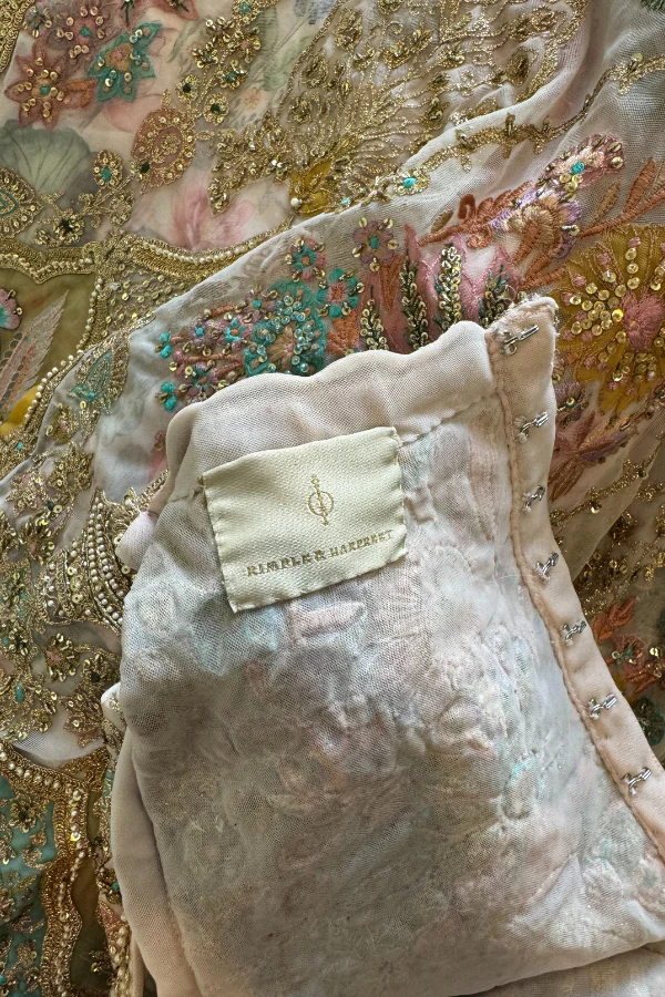 Rimple & harpreet embroidered lehenga - Image 9