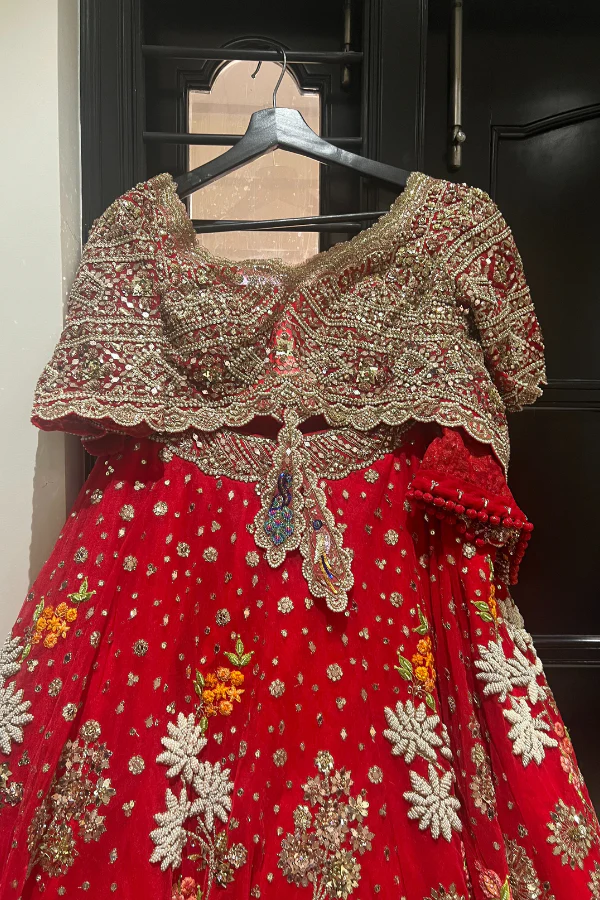 Rimple & Harpreet Red embroidered lehenga - Image 5