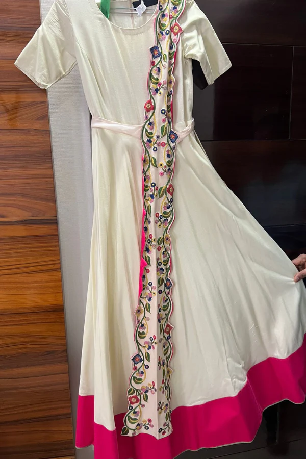 Rishi & Soujit Anarkali - Image 2