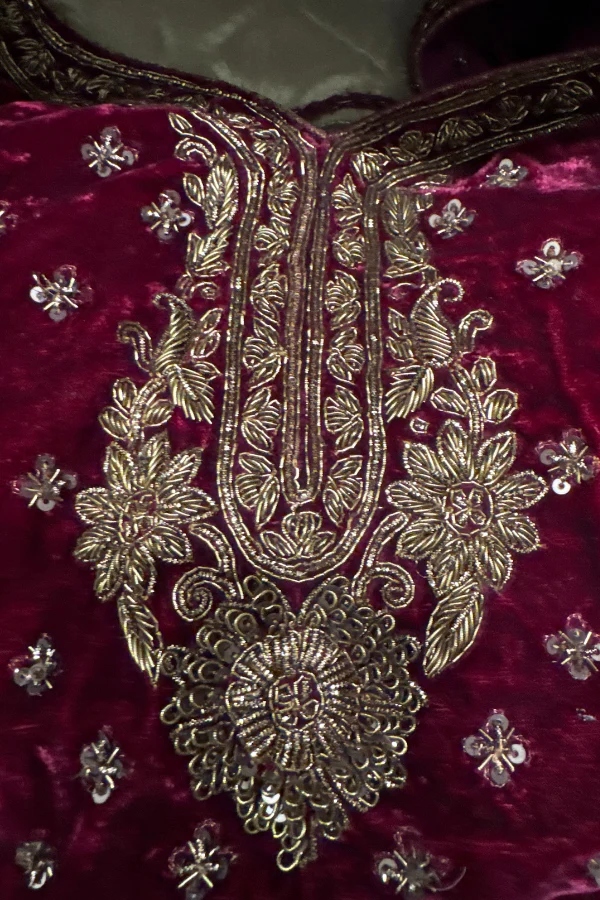Ritu Kumar Bridal Velvet Lehenga - Image 4