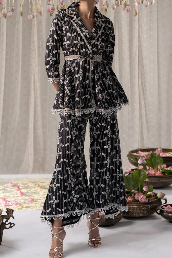 Mulmul Embroidery Sitara Jacket And Pant Set - Image 2
