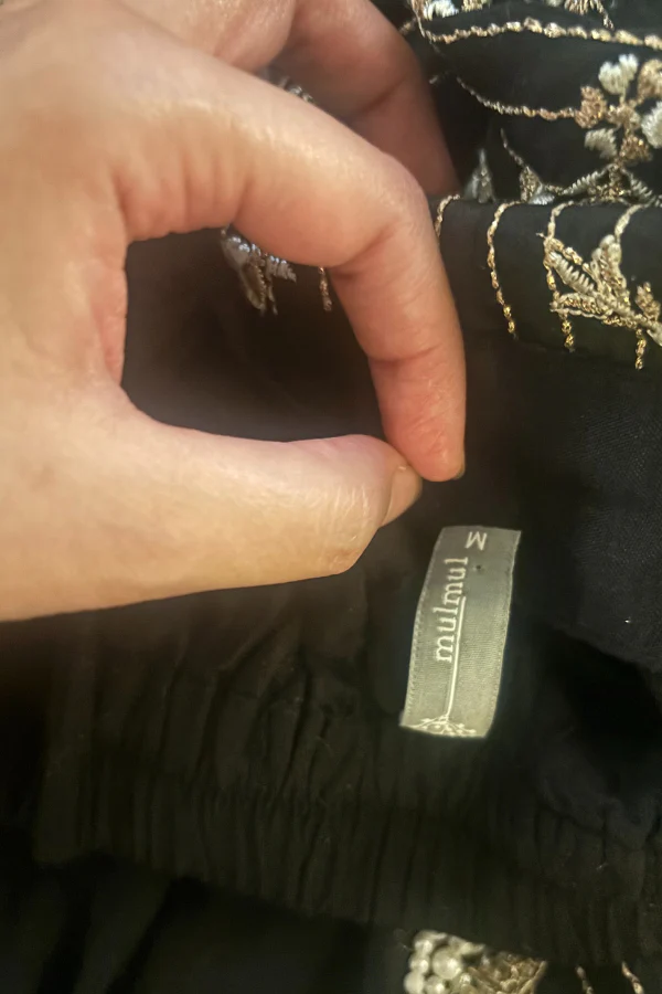 Mulmul Embroidery Sitara Jacket And Pant Set - Image 4
