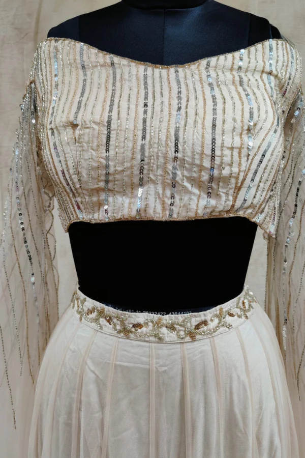 rose pink lehenga with cape sleeves - Image 4