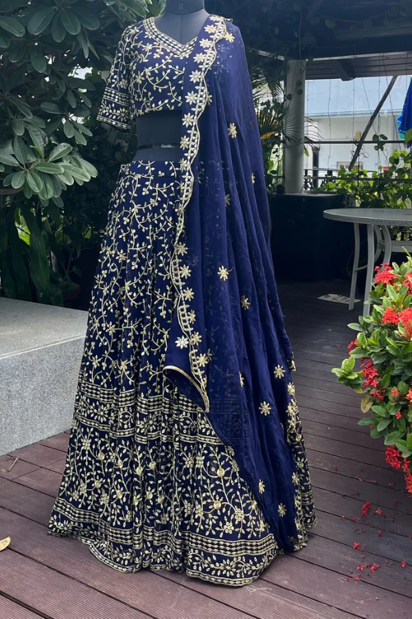 Royal blue embroidered lehenga set - Image 3