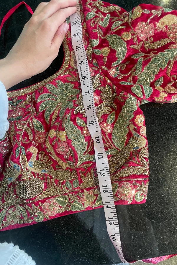 Sabyasachi lehenga set - Image 9