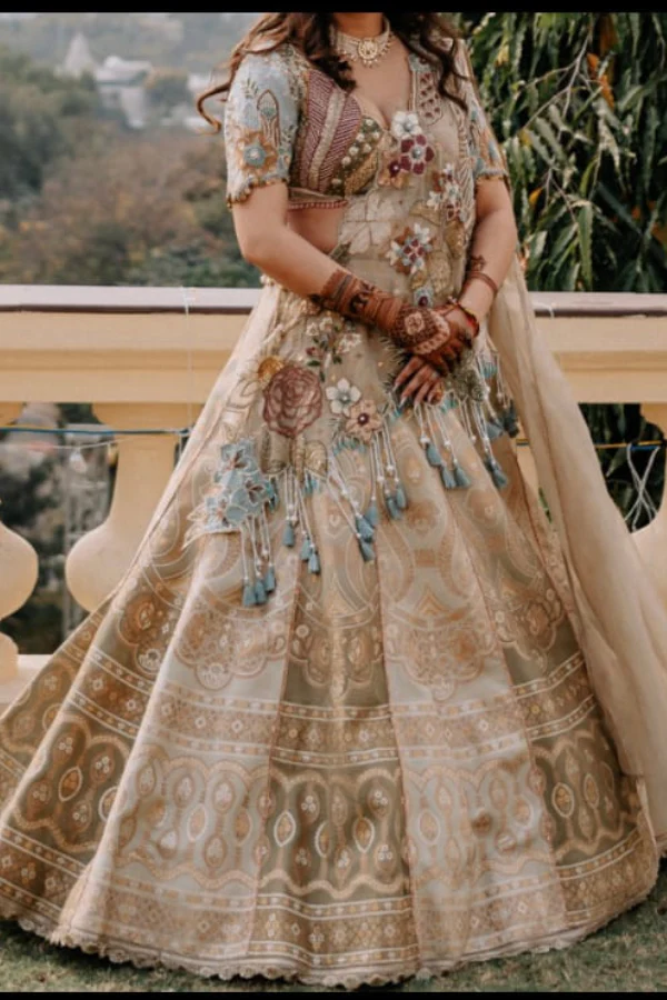 Royal Gold Banarsi lehenga set