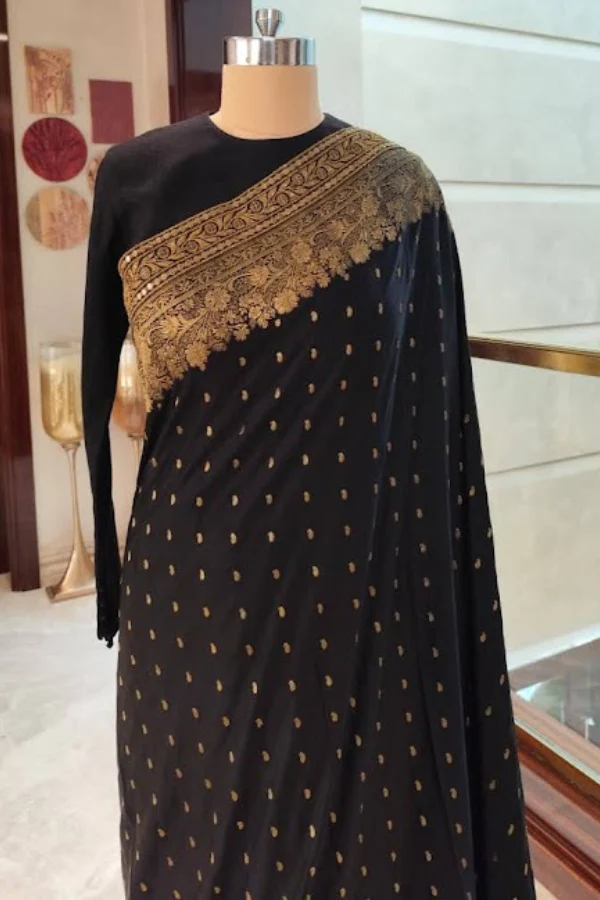 Sabyasachi Black & Gold Saree Set - Image 5