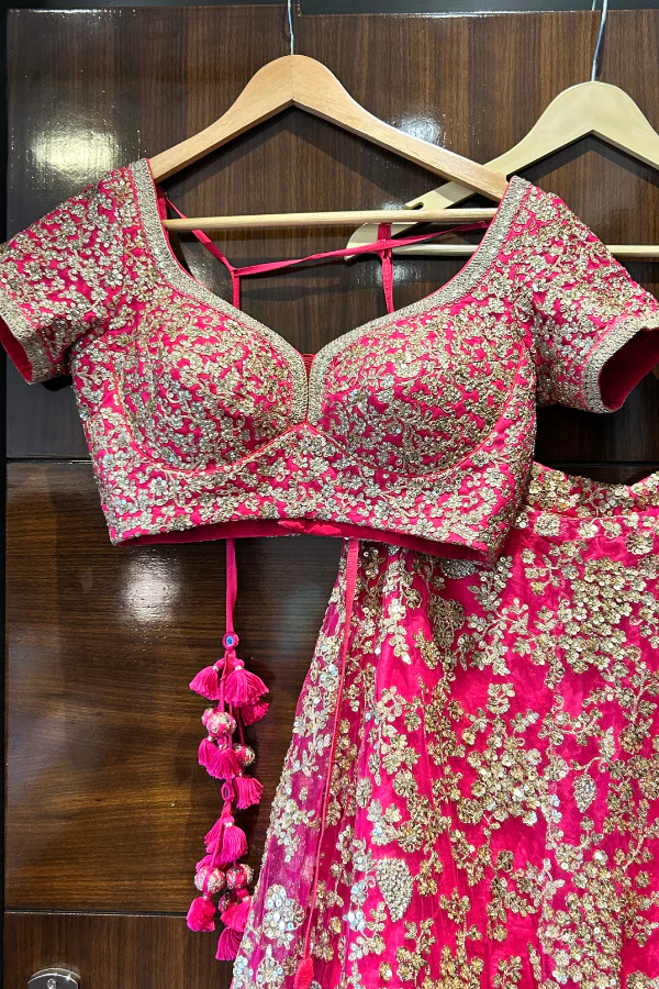 Sabyasachi embroidered pink lehenga - Image 2