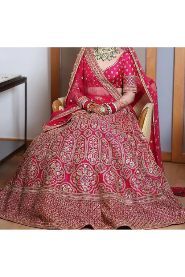 Sabyasachi Fuschia Pink bridal legenga - Image 2