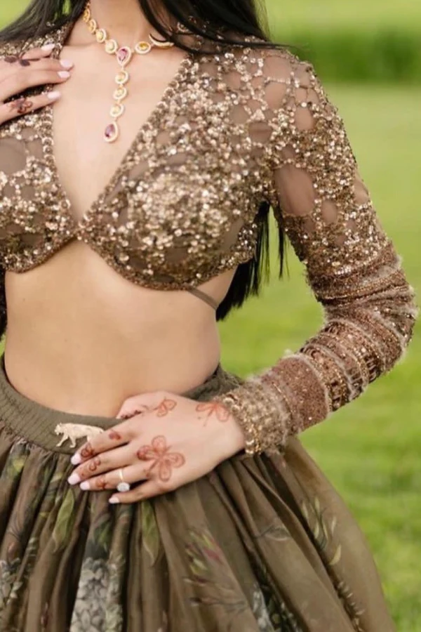 Sabyasachi Brown embroidered lehenga - Image 3