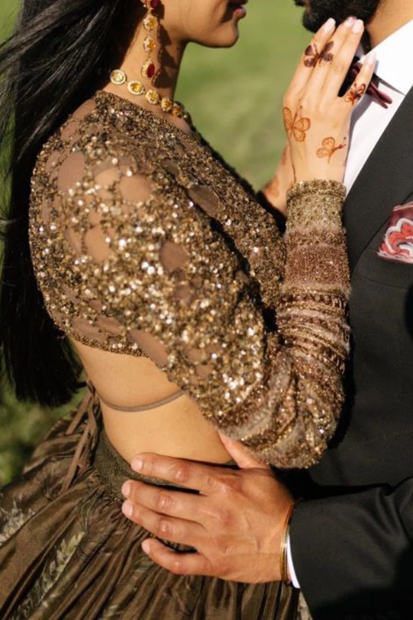 Sabyasachi Brown embroidered lehenga - Image 4