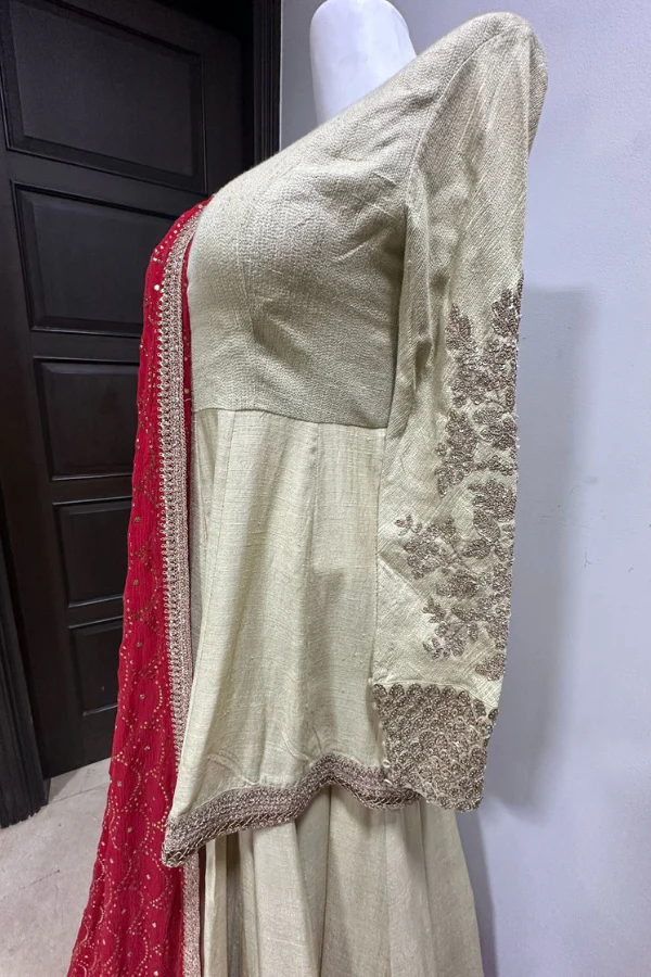 Sabyasachi Lehenga Set - Image 2