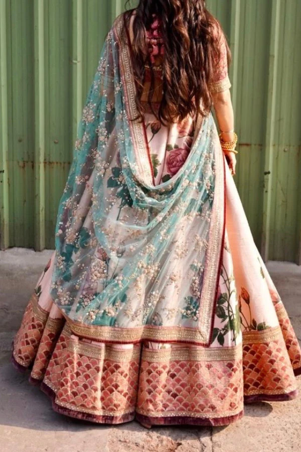 Sabyasachi Lehenga Set - Image 3
