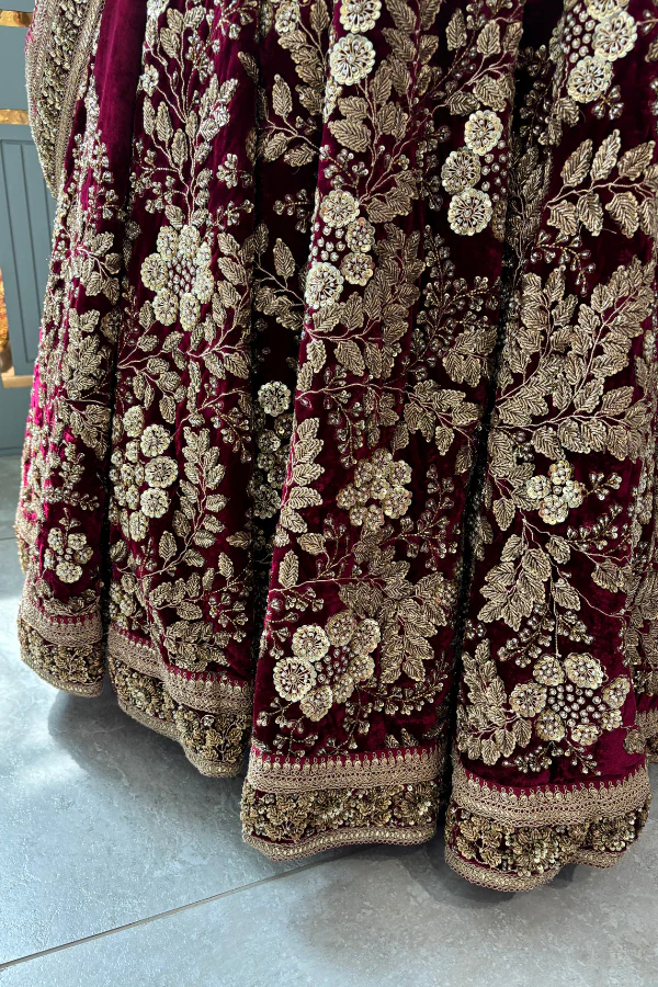 Sabyasachi maroon velvet lehenga set - Image 5