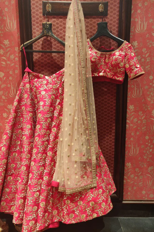 Sabyasachi Pink embroidered lehenga - Image 2