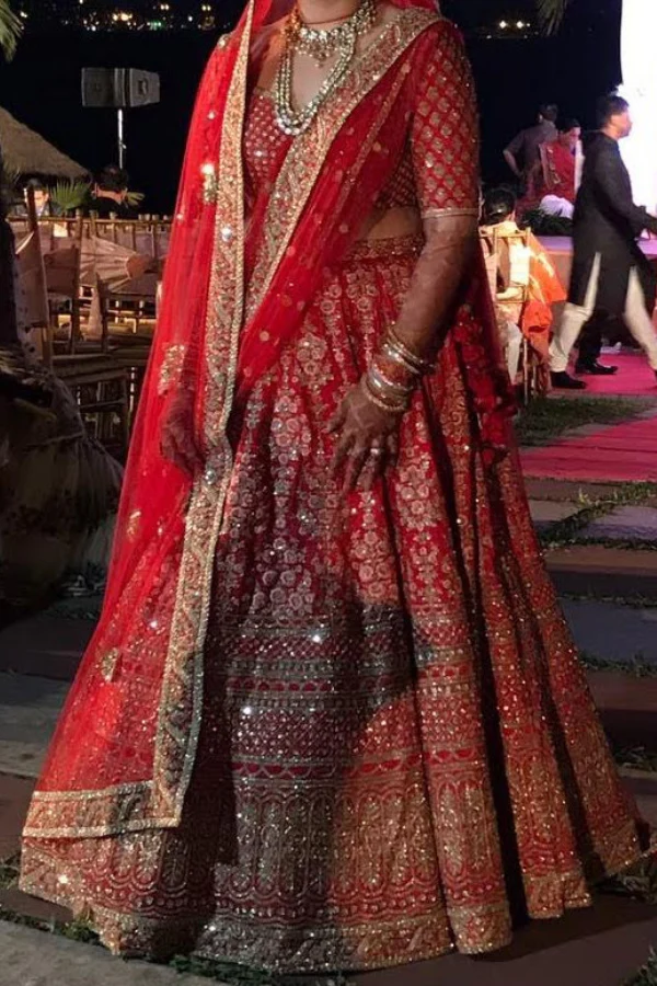 Sabyasachi red bridal embroidered lehenga - Image 3