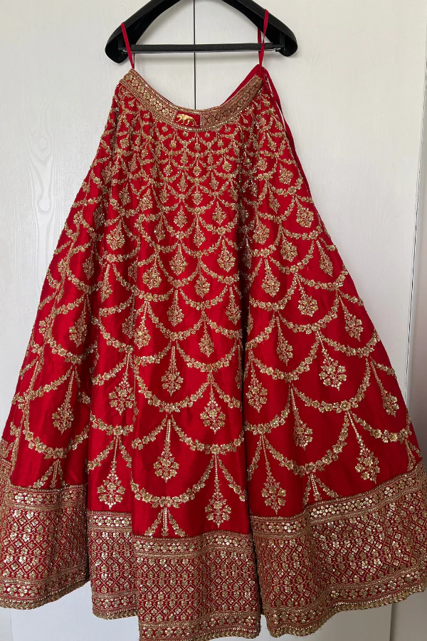 Sabyasachi red bridal embroidered lehenga - Image 2