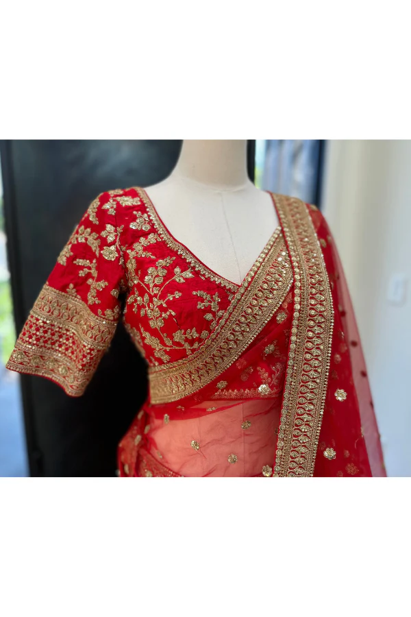Sabyasachi red bridal lehenga - Image 3