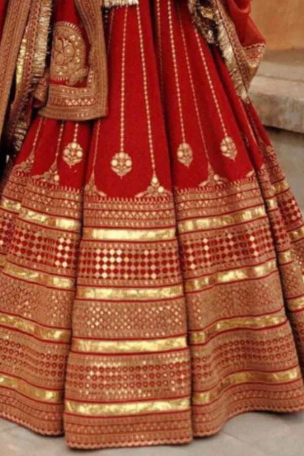 Sabyasachi red bridal lehenga - Image 5