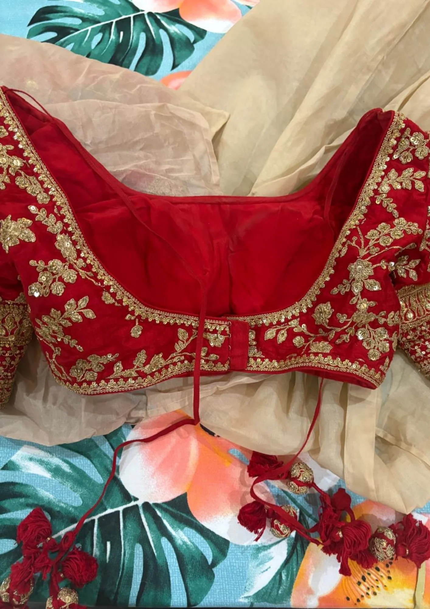 Sabyasachi red Bridal Lehenga Set - Image 4