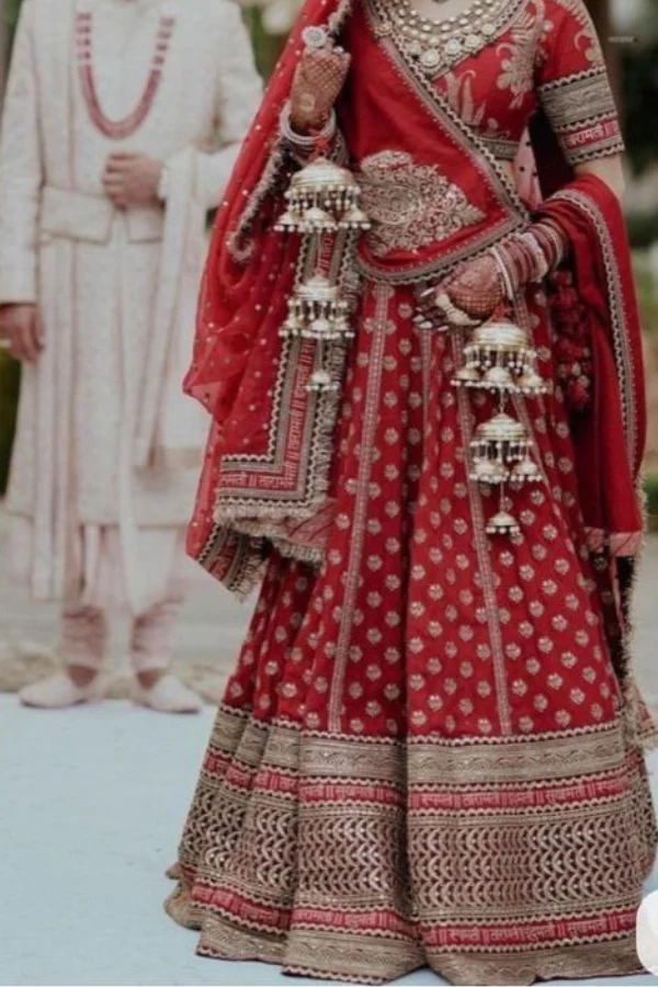Sabyasachi Red embroidered bridal lehenga