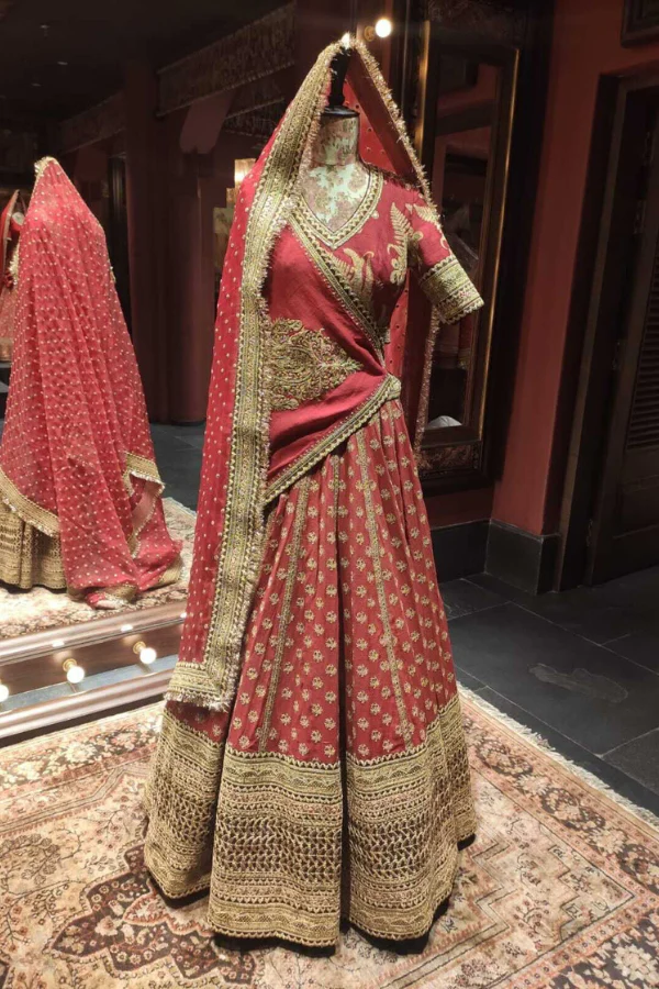 Sabyasachi Red embroidered bridal lehenga - Image 2