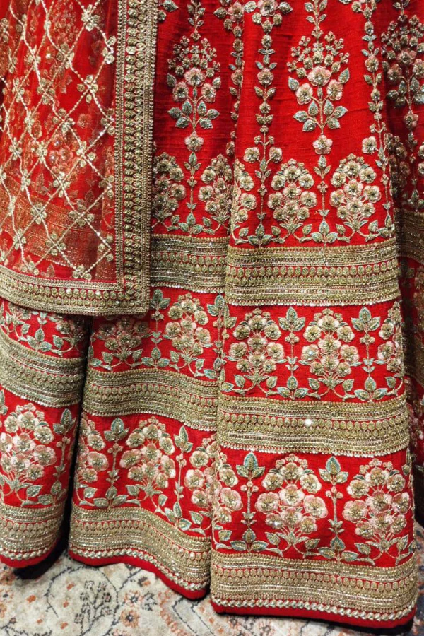 Sabyasachi red embroidered lehenga - Image 5