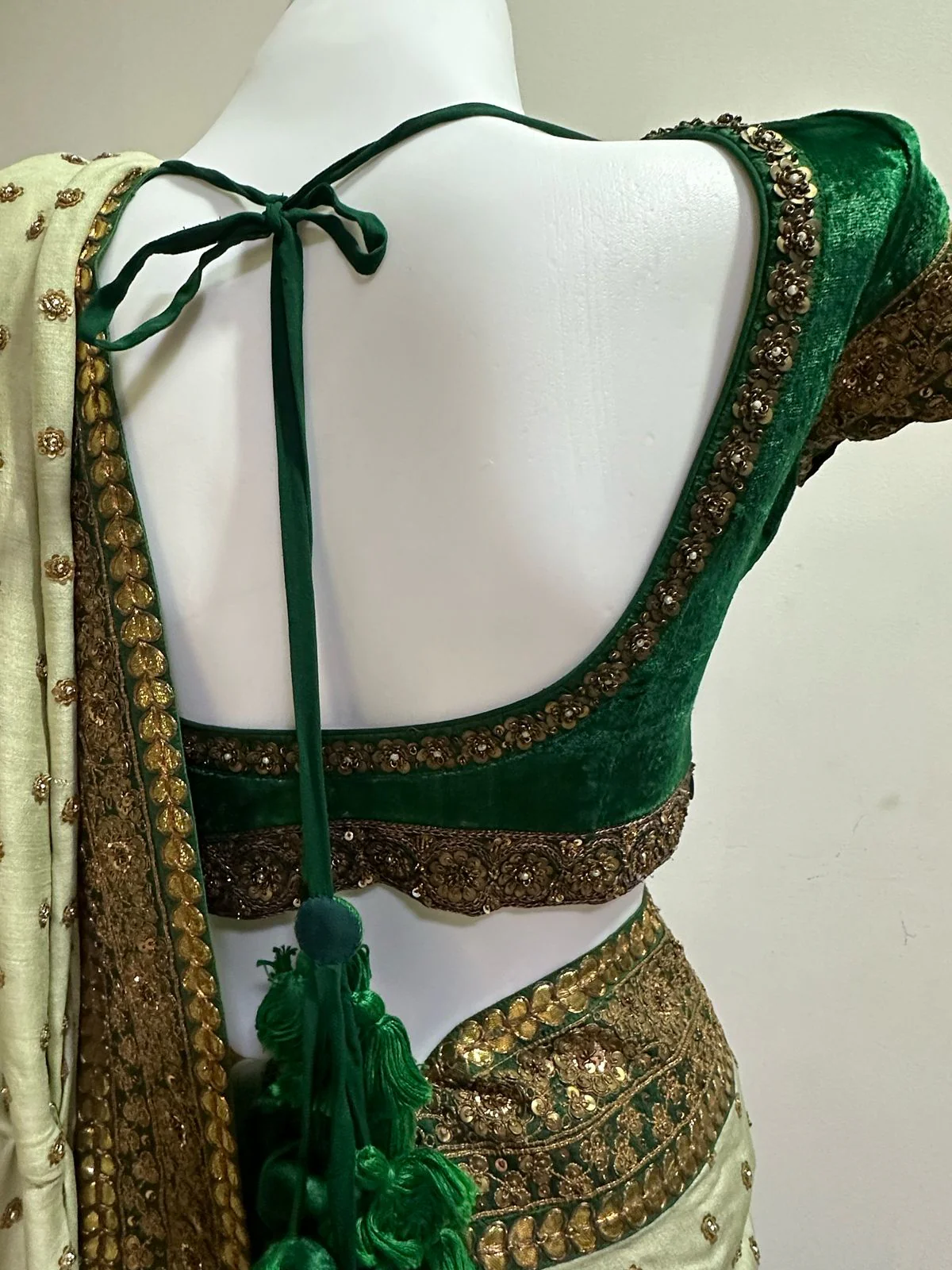 Sabyasachi Saree - Image 7