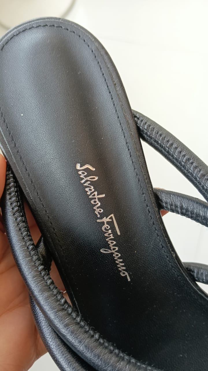 Salvatore Ferragamo Black Leather Amalia Sandals Size 9.5 - Image 8