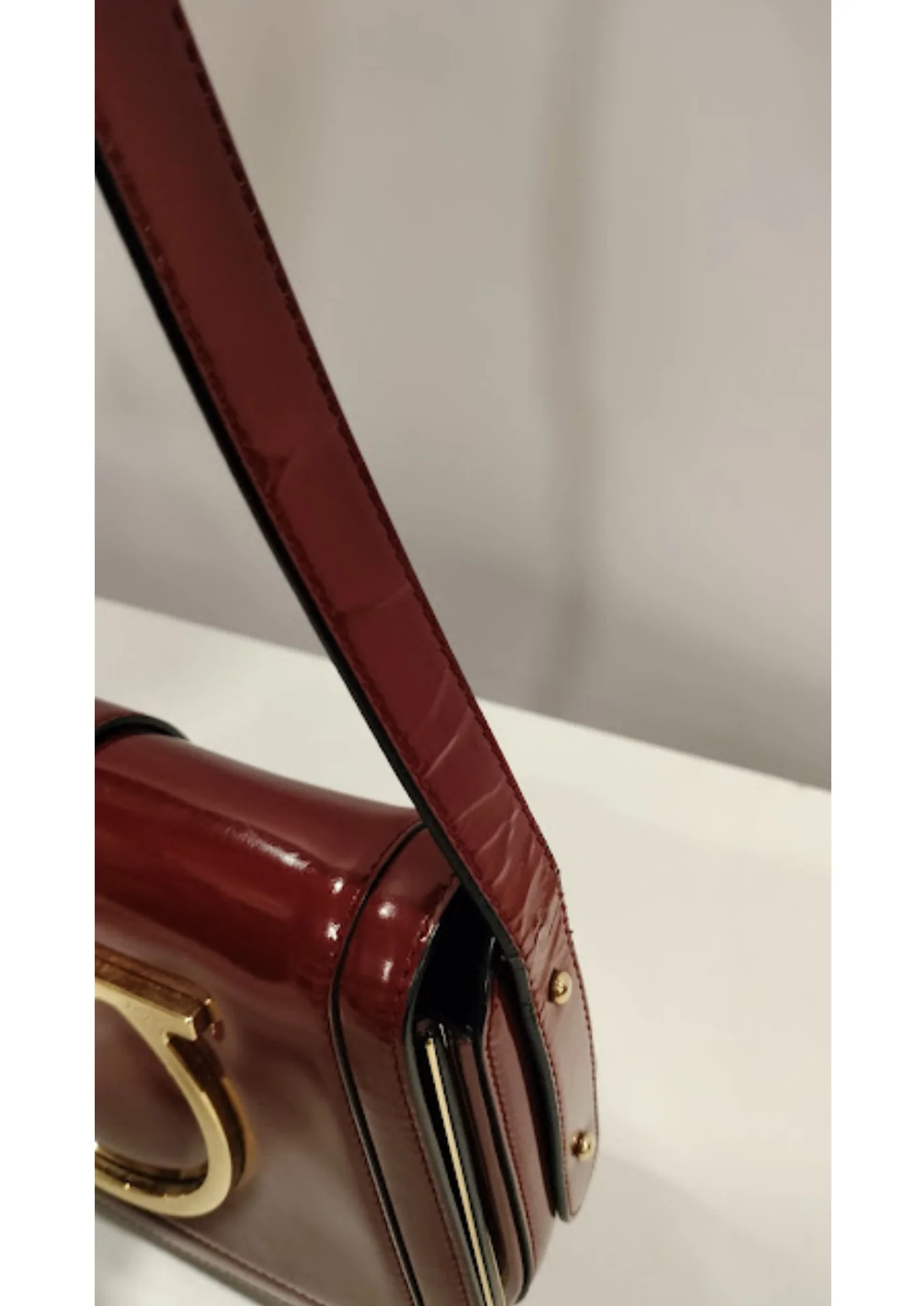 Salvatore Ferragamo Burgundy Patent Leather Gancini Flap Shoulder Bag - Image 13