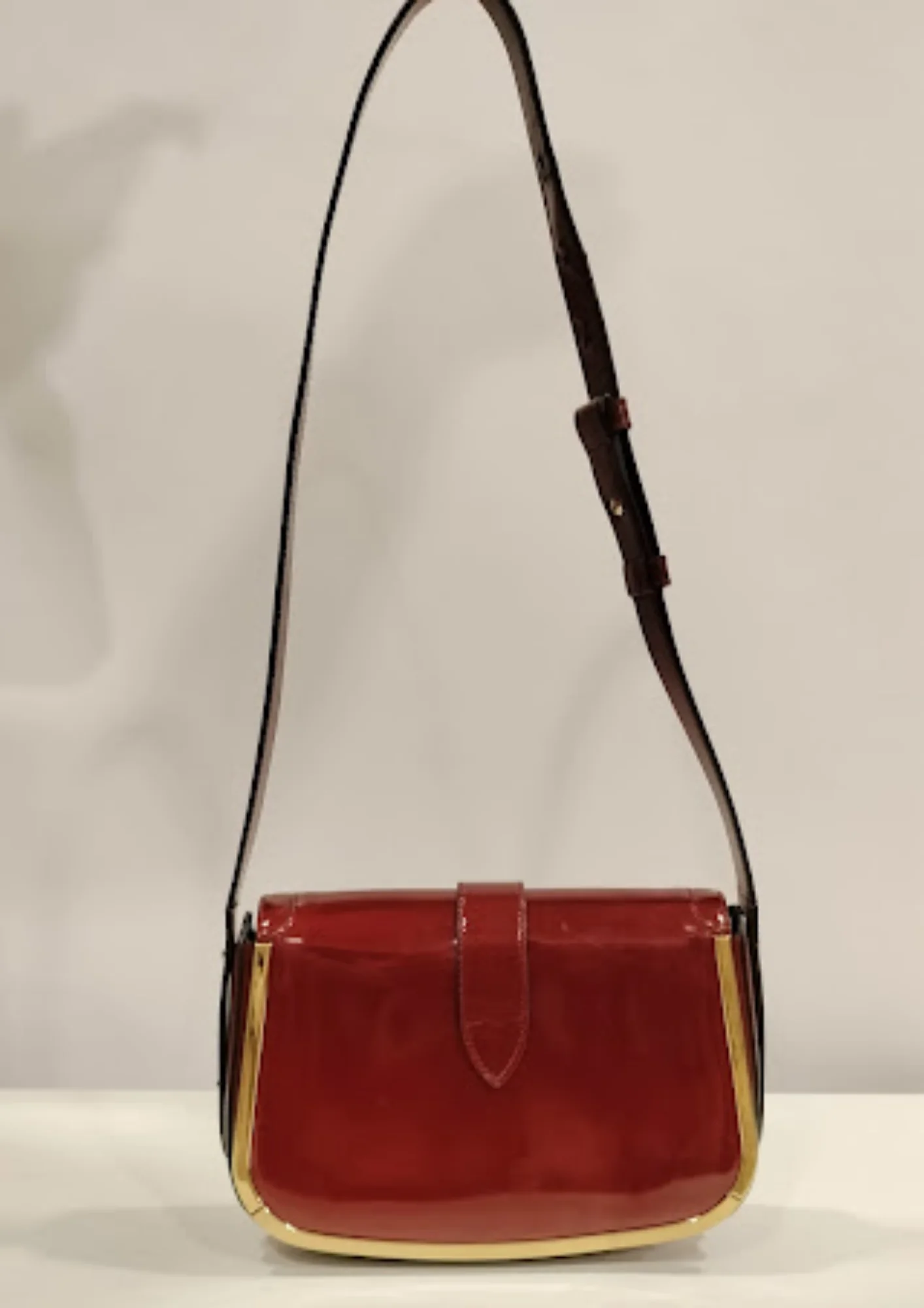 Salvatore Ferragamo Burgundy Patent Leather Gancini Flap Shoulder Bag - Image 4