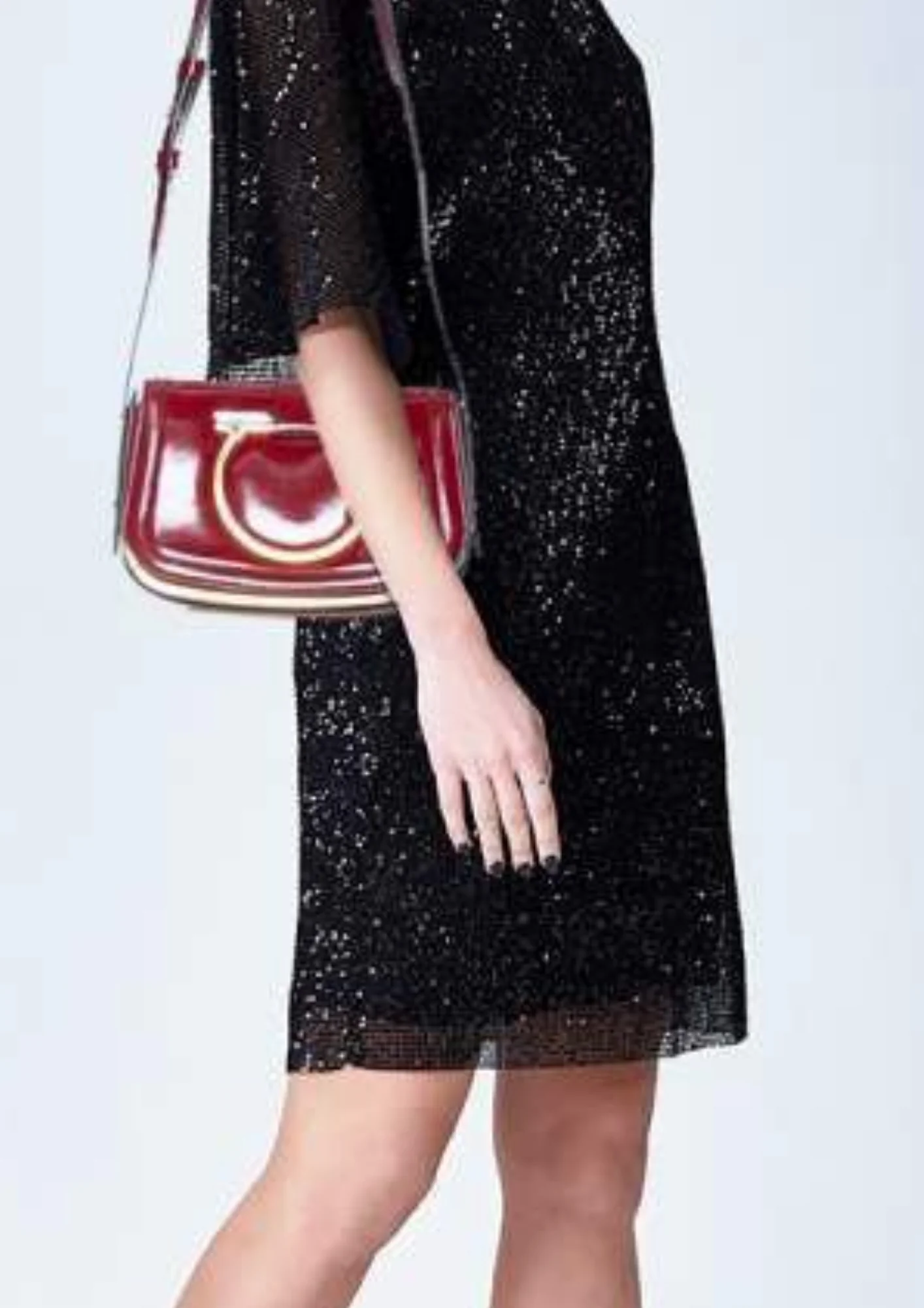 Salvatore Ferragamo Burgundy Patent Leather Gancini Flap Shoulder Bag - Image 8