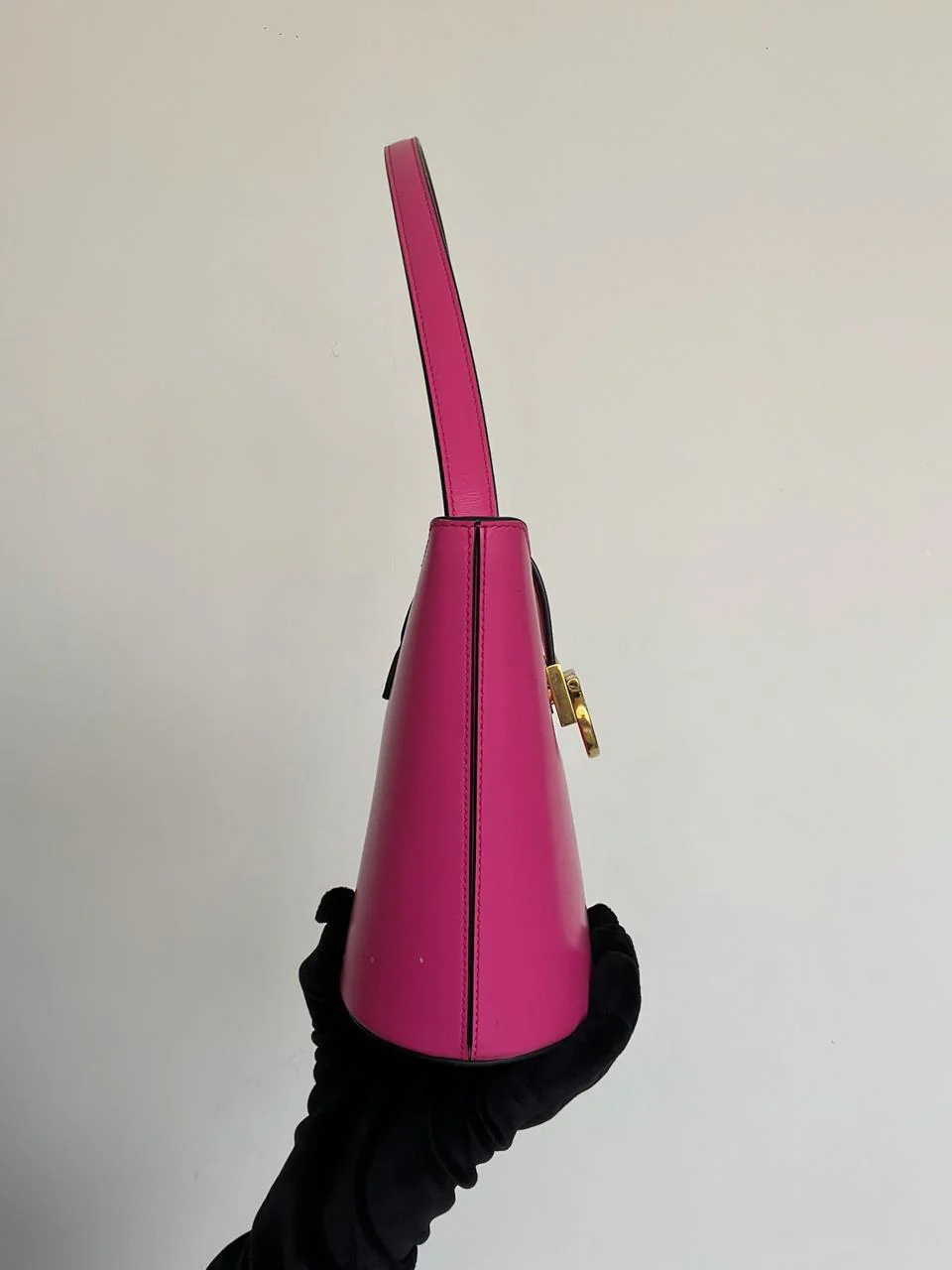 Salvatore Ferragamo Trifolio Pink Small Shoulder Bag - Image 10