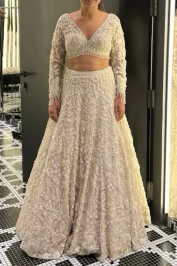 Seema gujral ivory embroidered lehenga