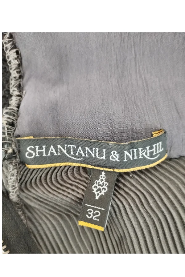 Shantanu & Nikhil Gown - Image 4