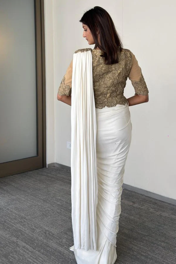 Shantanu & Nikhil Ivory Draped Saree - Image 3