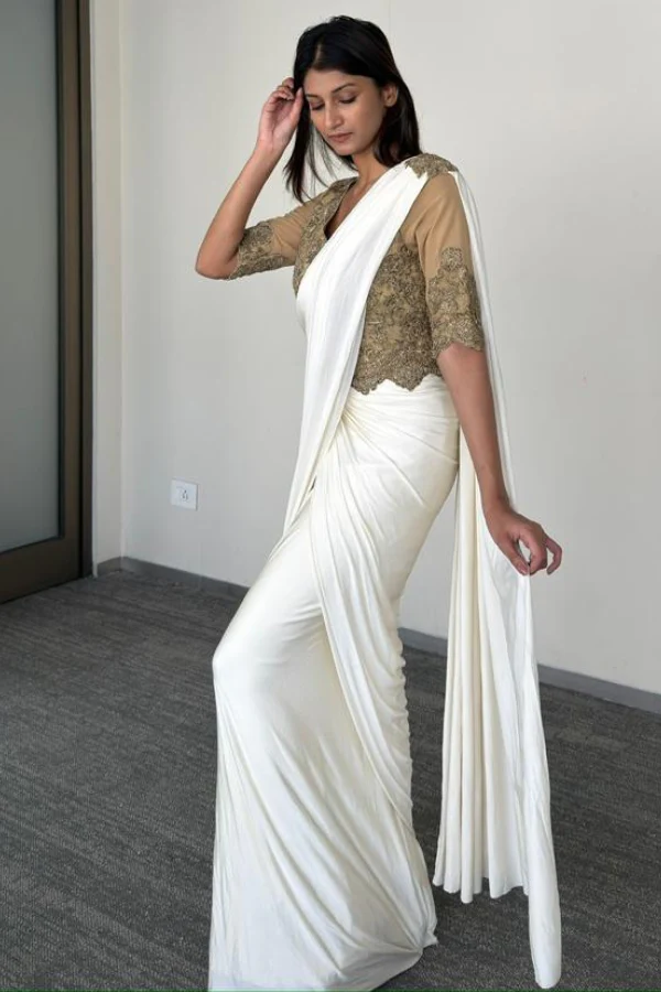 Shantanu & Nikhil Ivory Draped Saree - Image 4