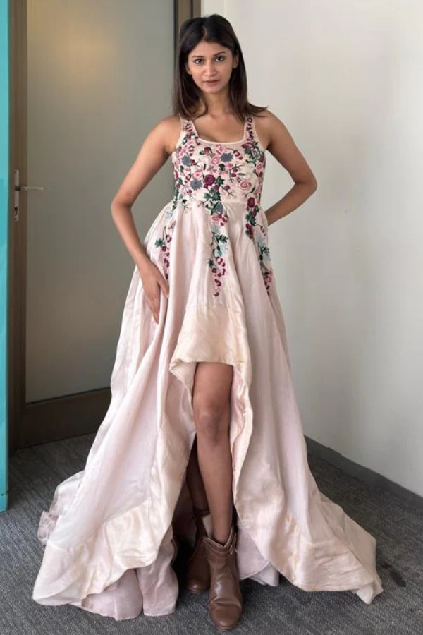 Shriya Som high-low gown