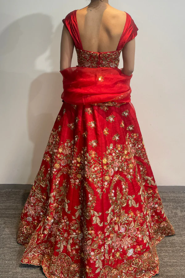 Shyamal and Bhumika Red Lehenga - Image 3