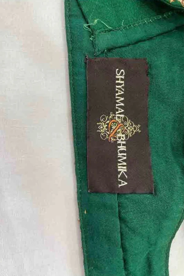 Shyamal & Bhumika green embroidered lehenga - Image 4