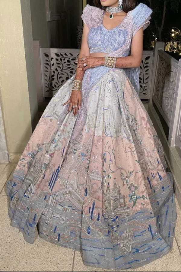Sulakshana Monga Castle Lehenga - Image 2